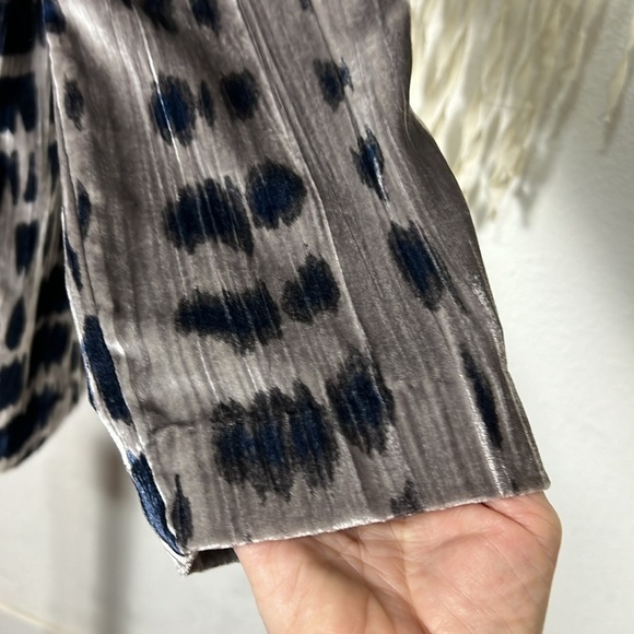 J. Jill | Pure Jill Gray Taupe and Navy Velvet Jacket Size M - Picture 2 of 9